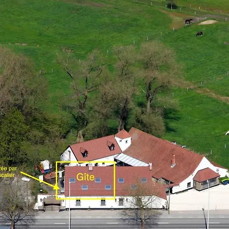 Cense De Lalouette Apartment