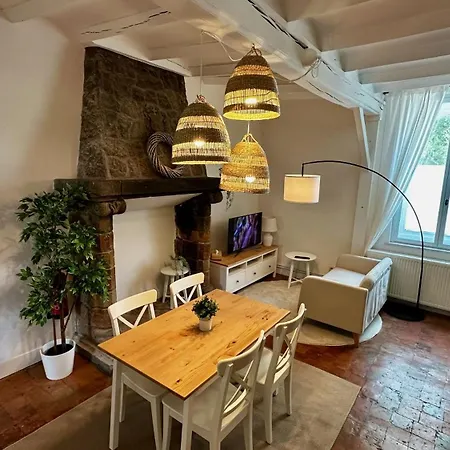 Cense De Lalouette *